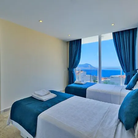 4 Bedroom 6630 Villa Kalkan