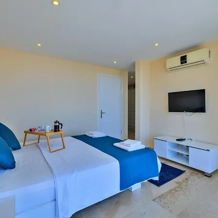 4 Bedroom 6630 Kalkan
