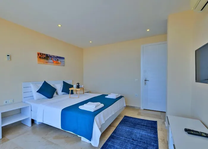 Βίλα 4 Bedroom Καλκάν