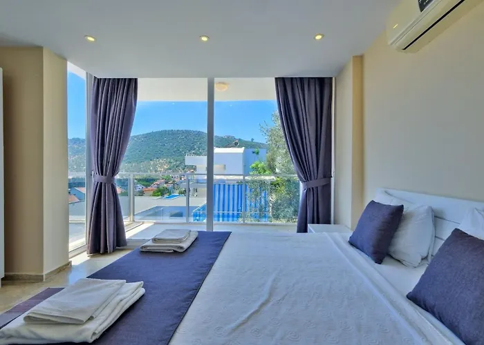 4 Bedroom * Καλκάν