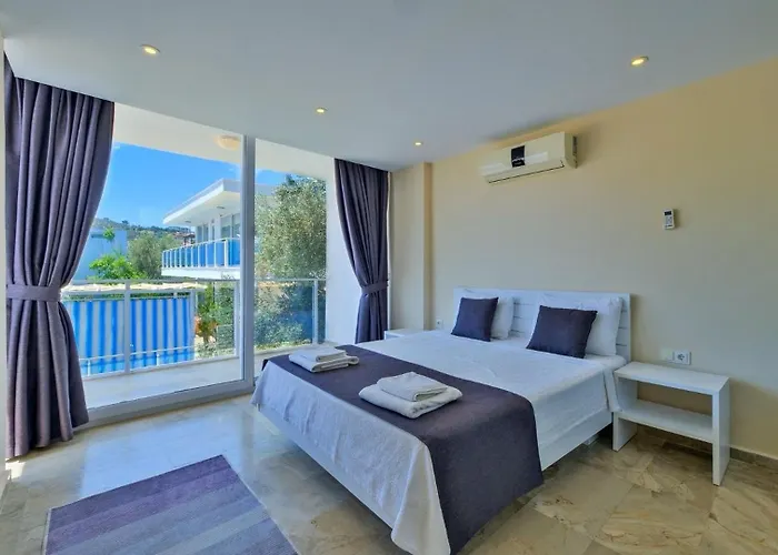 4 Bedroom * Καλκάν