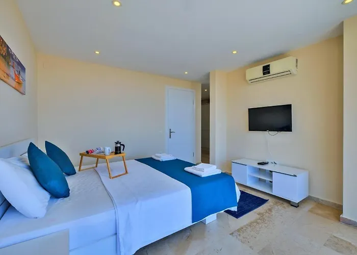 4 Bedroom Καλκάν